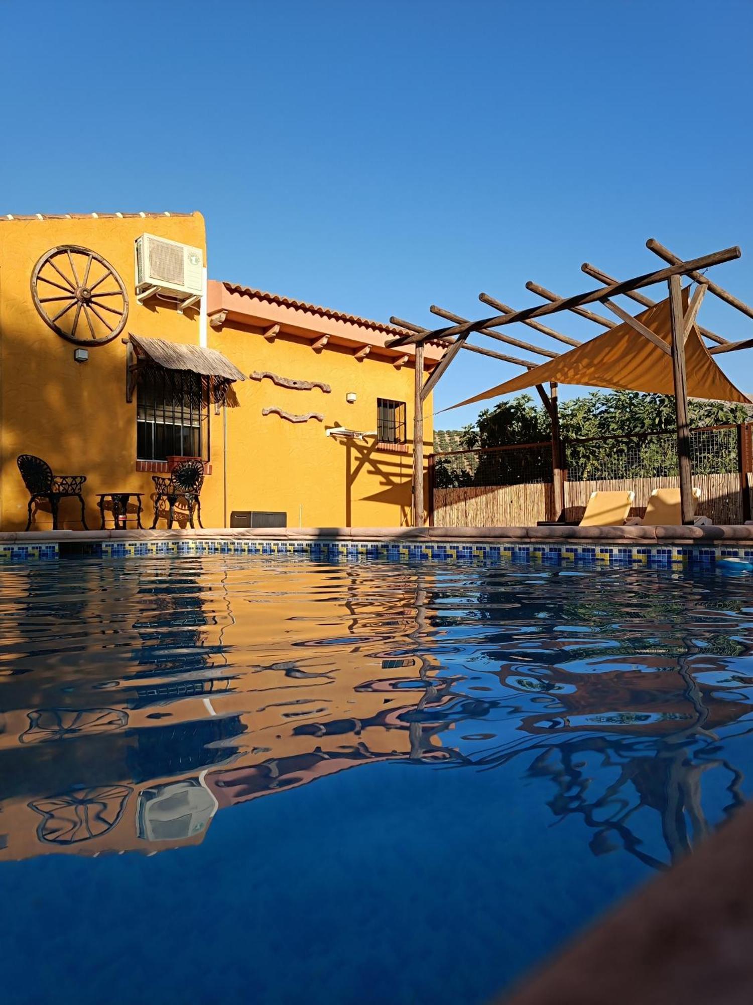 Bed and Breakfast Cortijo Petra Villanueva del Rosario Экстерьер фото